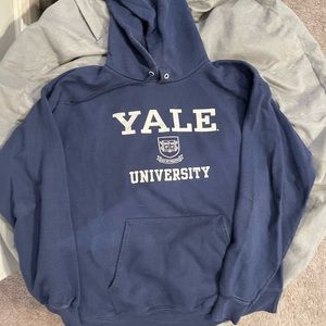 Vintage Yale Sweatshirt, size medium.